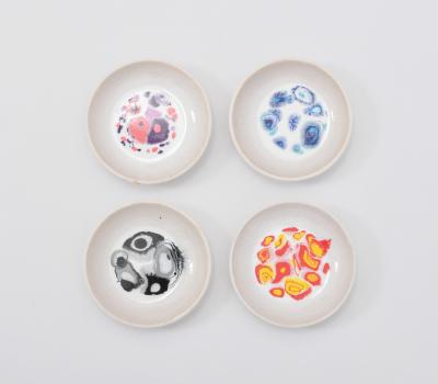 Ceramic dishes